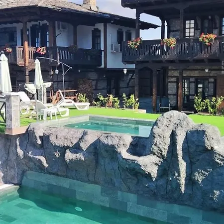 赖斯登斯基莱酒店 3*