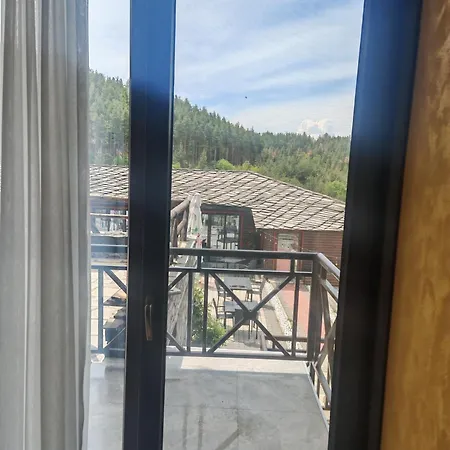 Leshtenski Rai Leshten