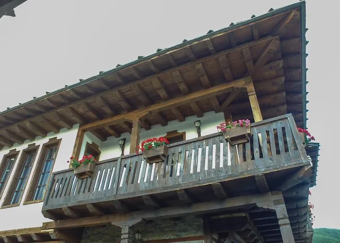 Къща за гости лещенски рай