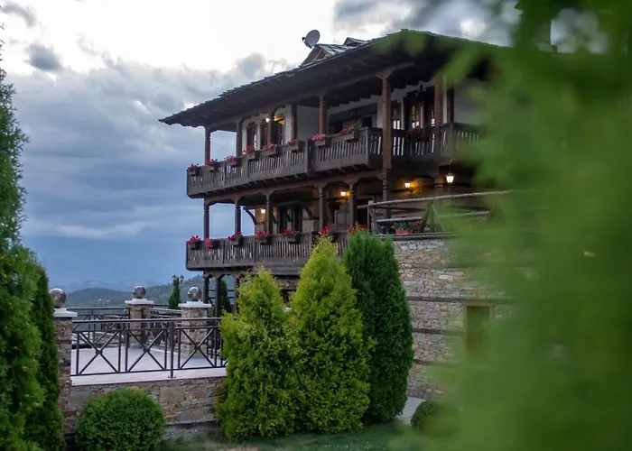 Leshtenski Rai ゲストハウス 3*