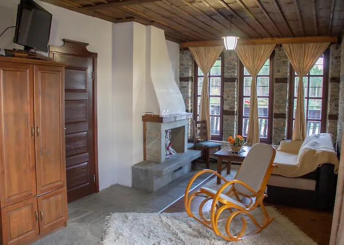 Konukevi Leshtenski Rai