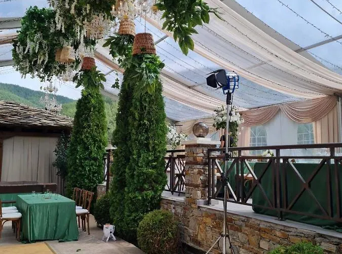 Къща за гости лещенски рай 3*