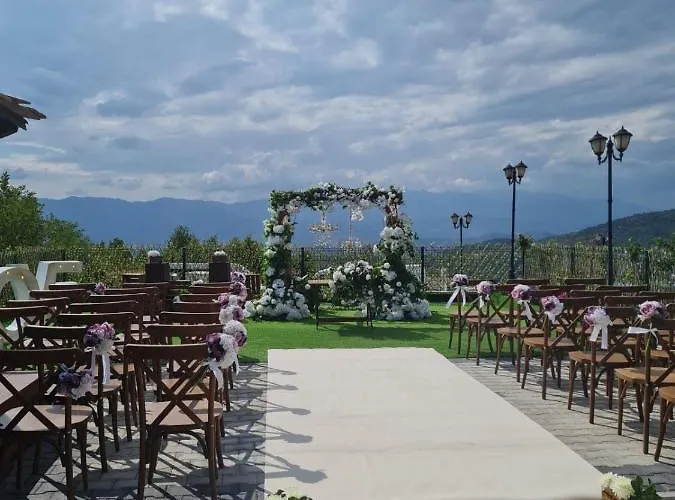 Leshtenski Rai 3* Leshten